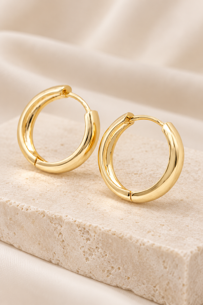 Gold Essential Hoop Earrings